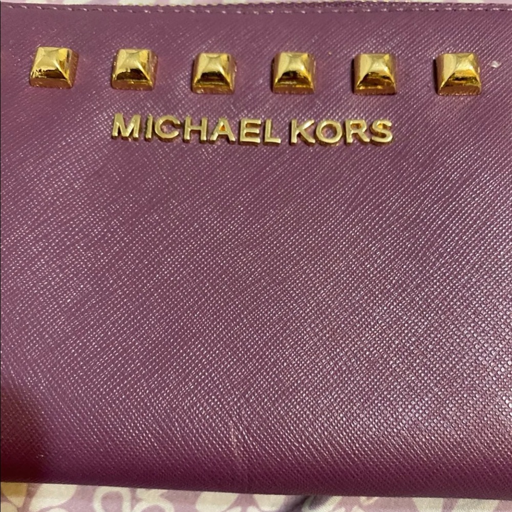 Michael kors wallet!